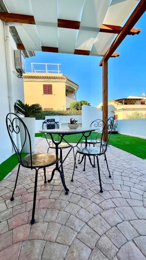 Apartamento Le Residenze Del Mare Monolocale N6 La Caletta Exterior foto