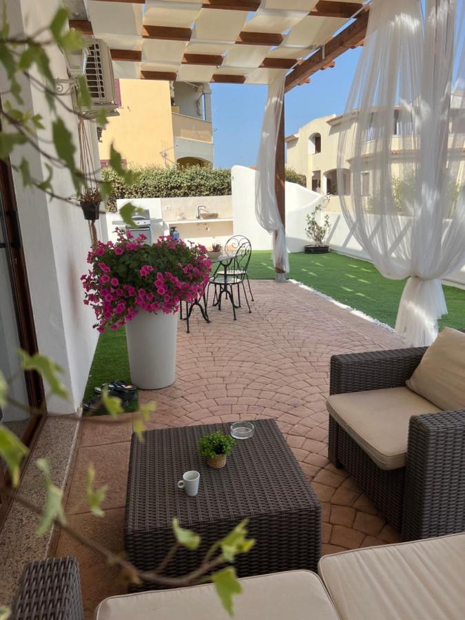 Apartamento Le Residenze Del Mare Monolocale N6 La Caletta Exterior foto